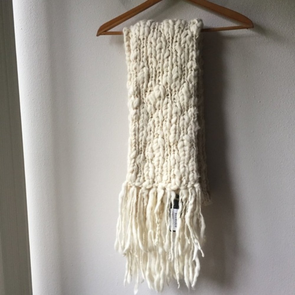 Club Monaco Chunky Handknit Wool Scarf